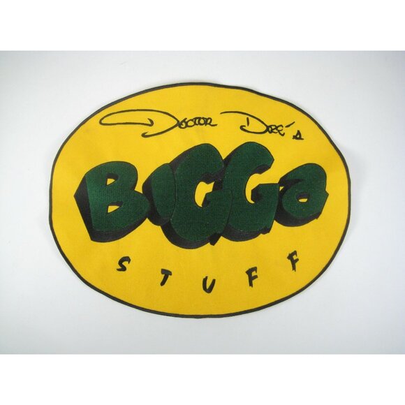 Doctor Dees Bigga Stuff Fabric Patch Oval Yellow Green Embroidered - Picture 2 of 5